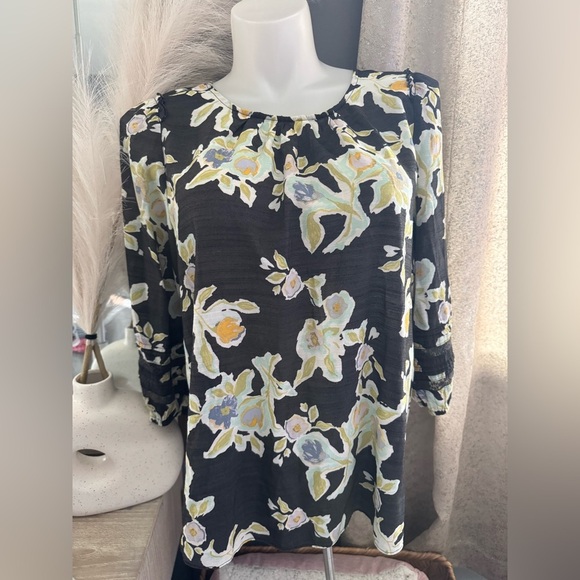 CL Lauren Conrad floral Print Women's Top - Black and Green - Picture 5 of 6